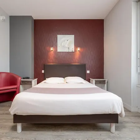 De L'agriculture - 2 Etoiles Ξενοδοχείο Saint-Hilaire-du-Harcouët