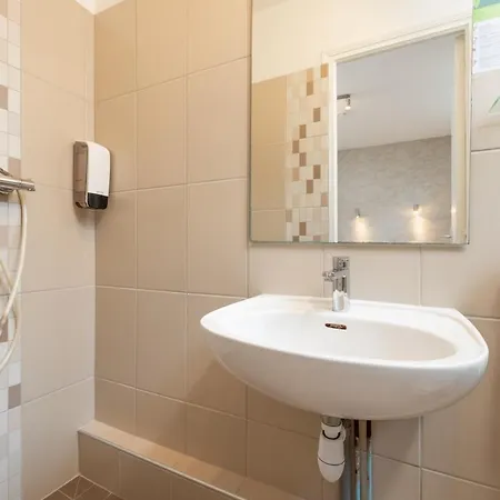 Hotel De L'agriculture - 2 Etoiles 2*