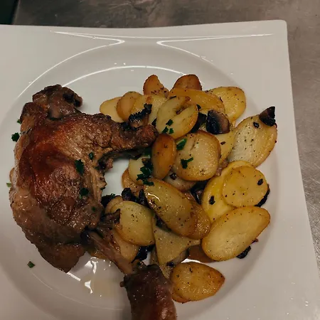 De L'agriculture - 2 Etoiles Saint-Hilaire-du-Harcouët