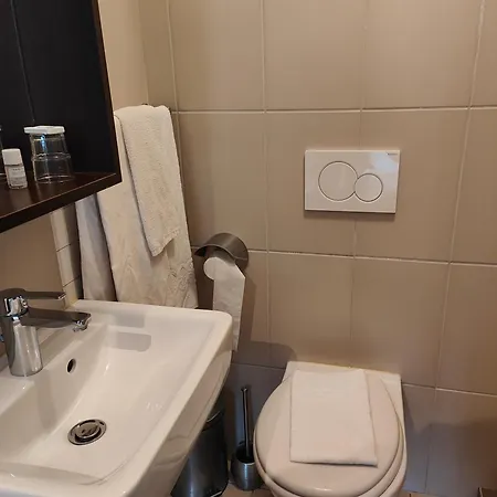 De L'agriculture - 2 Etoiles Hotel Saint-Hilaire-du-Harcouët