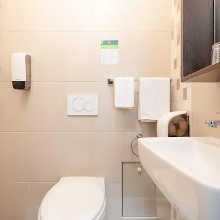 Ξενοδοχείο De L'agriculture - 2 Etoiles