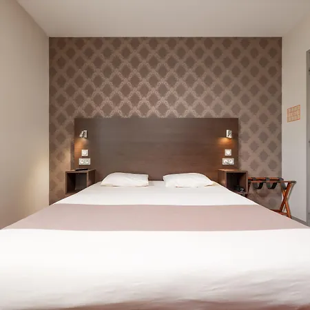 De L'agriculture - 2 Etoiles 2* Saint-Hilaire-du-Harcouët