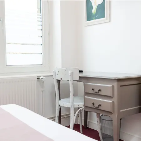 De L'agriculture - 2 Etoiles Saint-Hilaire-du-Harcouët