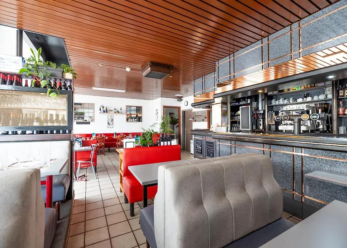 De L'agriculture - 2 Etoiles Saint-Hilaire-du-Harcouët