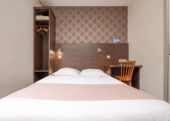 فندق De L'agriculture - 2 Etoiles