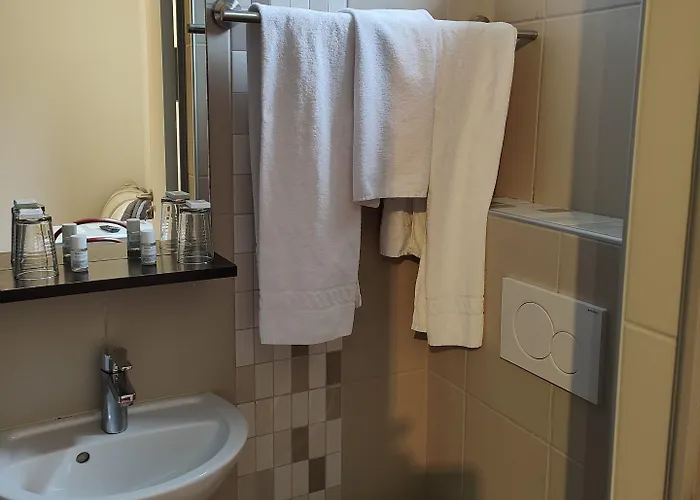 De L'agriculture - 2 Etoiles فندق