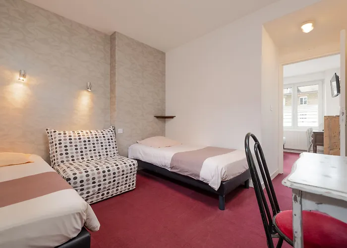 De L'agriculture - 2 Etoiles 2* Saint-Hilaire-du-Harcouët